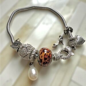 Judith Ripka 925 Sterling Silver 6 Charm Snake Link Bracelet